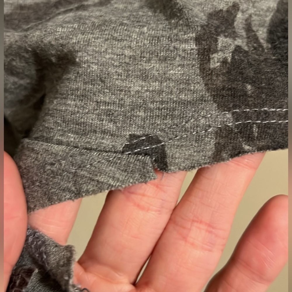 Maurices Floral Cowl Top ⭐️Free With purchase ⭐️ - Picture 4 of 5